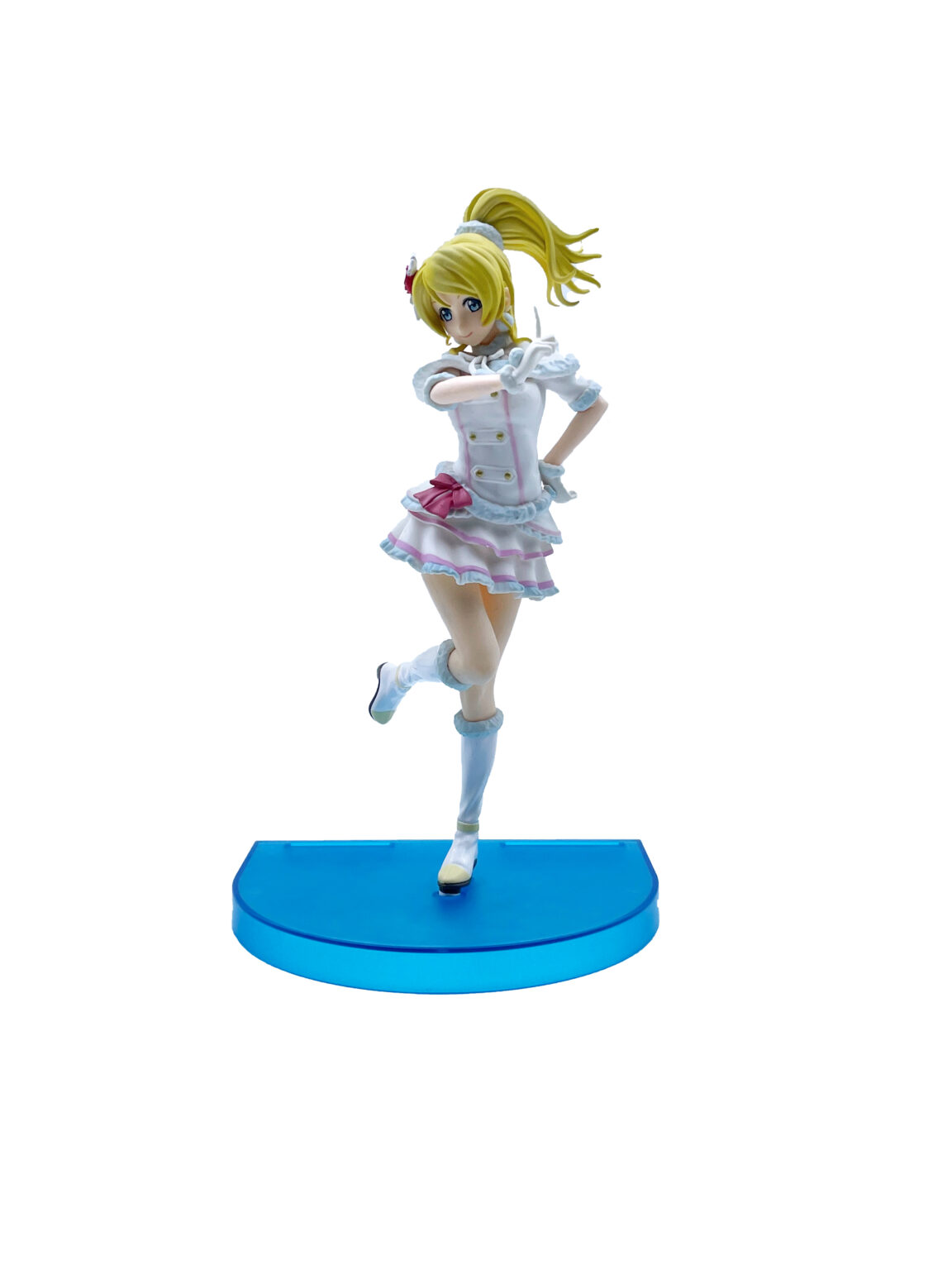Efficient manufacturing of collectible figures and action toys